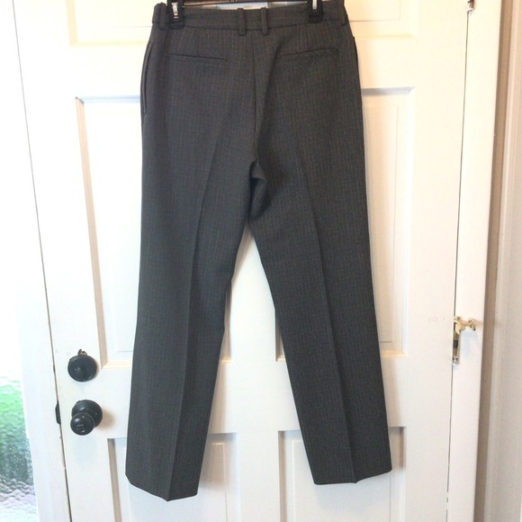NWOT Cato Womens Curvy Fit Gray Stretch Trousers Dress Pants Slacks Size 8 - Picture 6 of 12